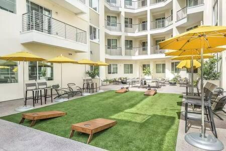 Paradise Cozysuites With Pool And Jacuzzi 11 Phoenix Exterior foto
