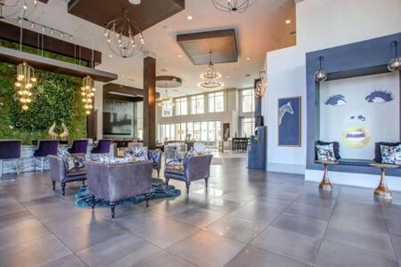 Paradise Cozysuites With Pool And Jacuzzi 11 Phoenix Exterior foto